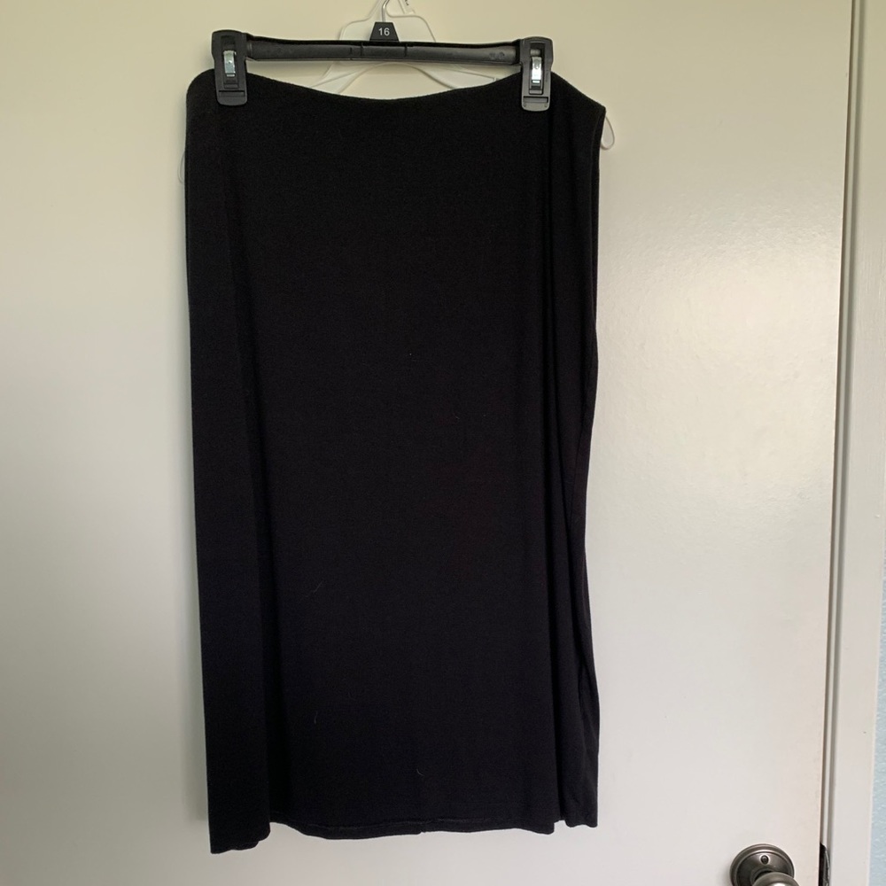 Old navy simple black skirt